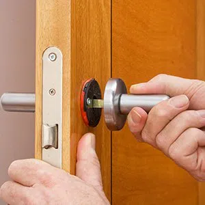 Father Son Locksmith Store Des Moines, IA 515-346-8273 - broken-key-extraction
