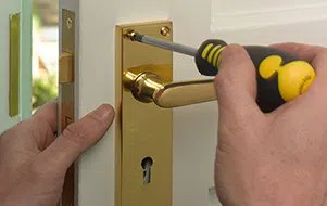 Father Son Locksmith Store Des Moines, IA 515-346-8273 - emergency-locksmith-opening